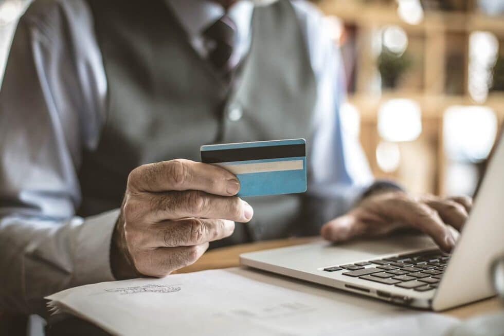 Who Is Responsible for Paying Attorney’s Fees in Litigation? Smith